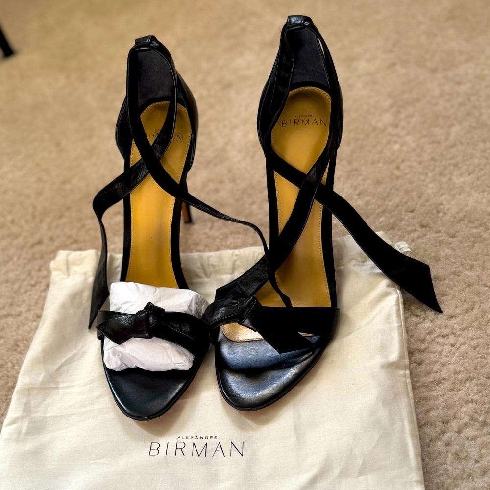 Alexandre Birman Clarita Sandal (Black)